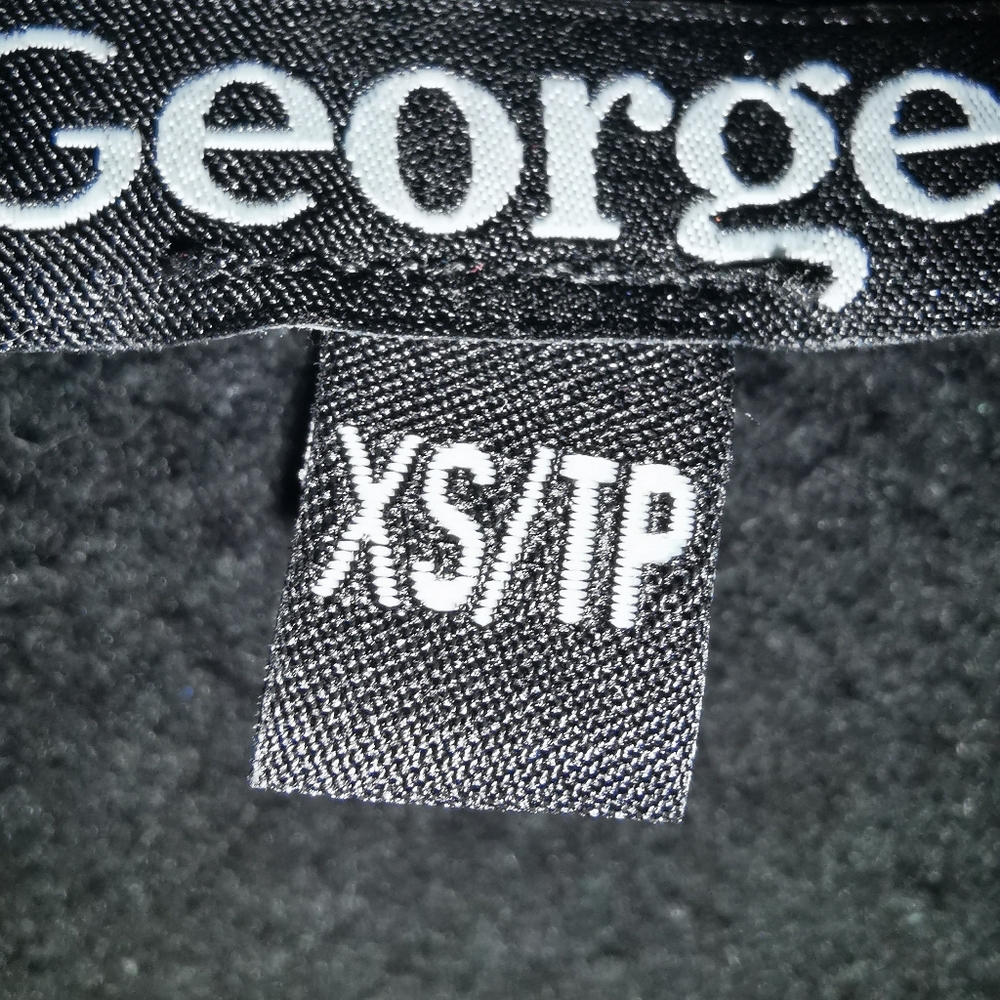 Shirt - Picture 3 of 3